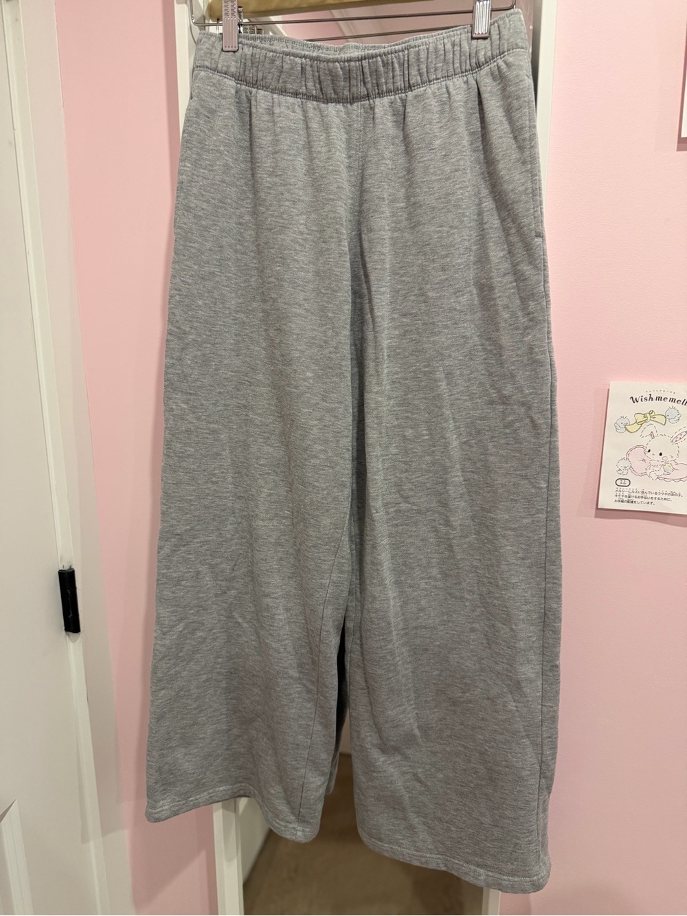 Wide-Leg Gray Sweatpants